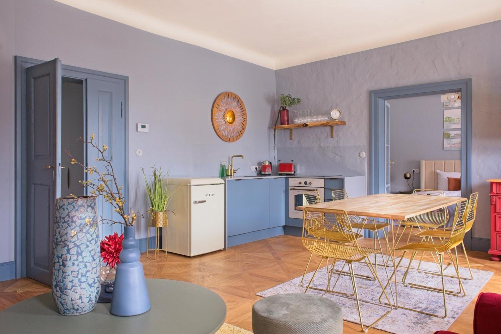 Residence Charles Bridge Прага Екстериор снимка